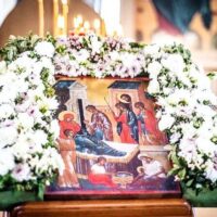 Рождество Твое Богородица Дева, радость возвестило всей вселенной